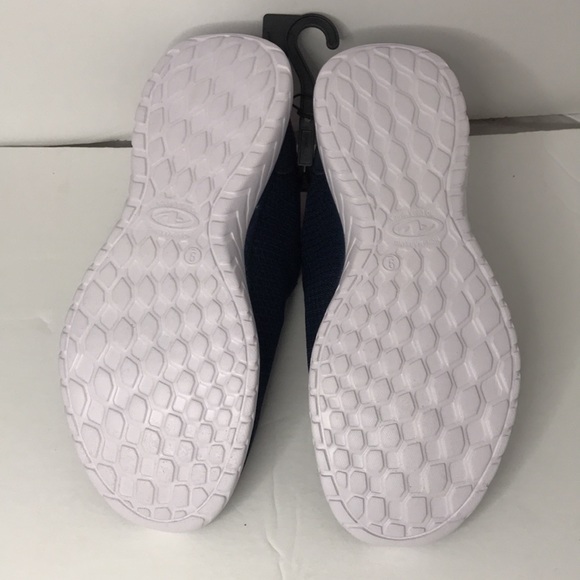 NWOT Athletic Works Women's Bungee Slip-On Sneakers - Picture 7 of 7